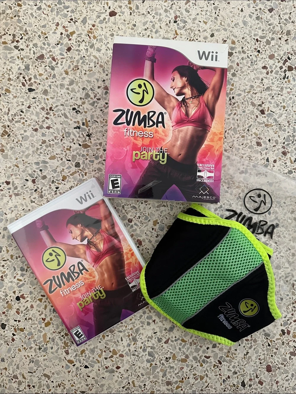 Zumba Fitness Exercise DVD Set for WII Player